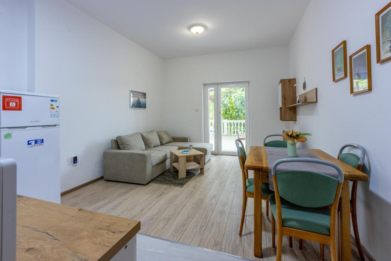 Apartments Ankica ツリクヴェニツァ エクステリア 写真
